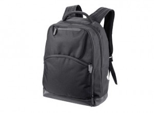 MOCHILA PORTA NOTEBOOK "OFFICE" Código: C462 31 x 44 x 15 cm.Capacidad 16 litros Aprox. 2 compartimentos principales con cierre. 2 bolsillos frontales externos con cierre. Deslizadores de cierre en goma. Acolchado. Interior dividido. POLYESTER 600D.